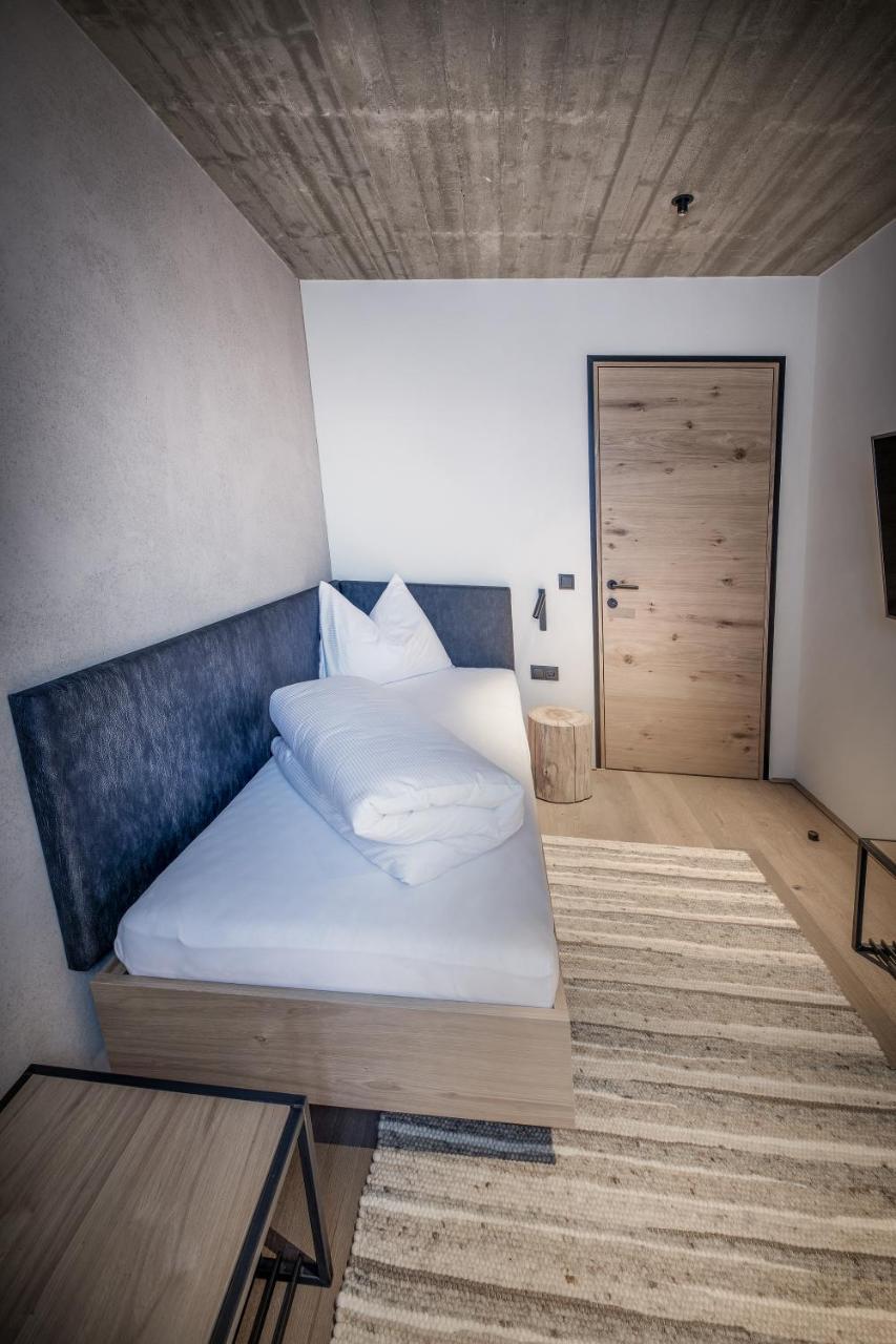 Glanz & Glory Appartements Laengenfeld Exterior photo