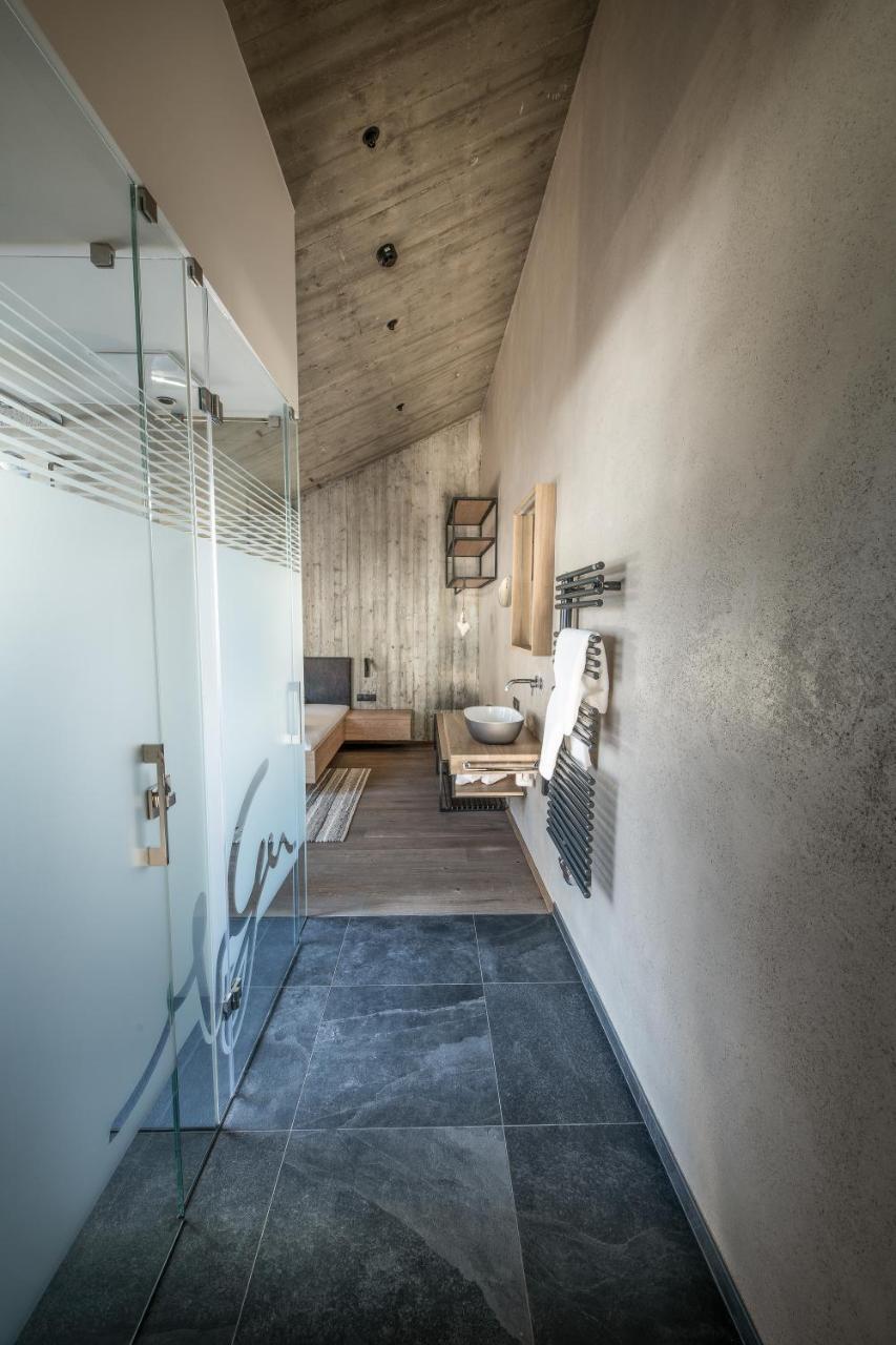 Glanz & Glory Appartements Laengenfeld Exterior photo