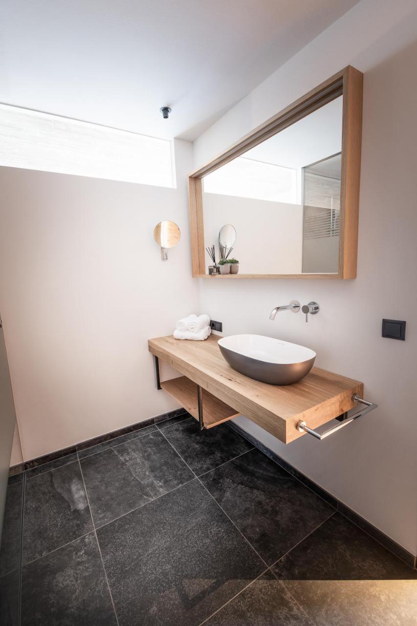 Glanz & Glory Appartements Laengenfeld Exterior photo